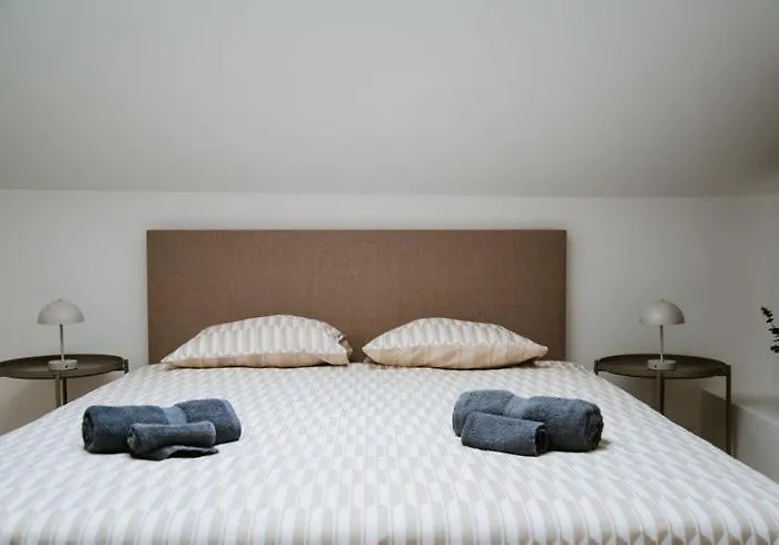 カントリーハウス Urban Chic *